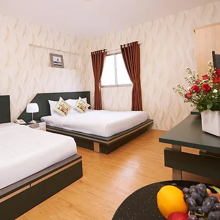 Saigon Charm Hotel